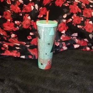 Rare 2020 Limited Winter Edition NWT STARBUCKS Glitter 24 oz Tumbler